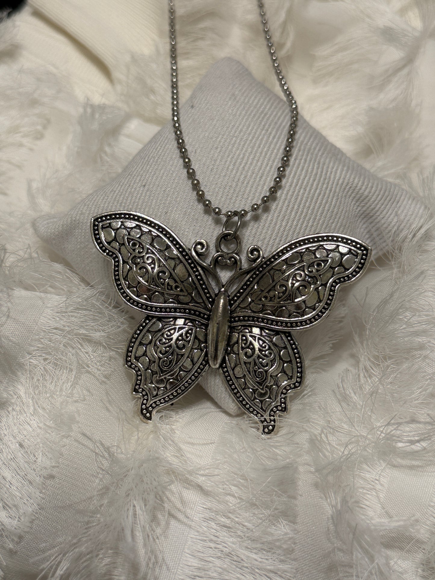 THE MACK NECKLACE