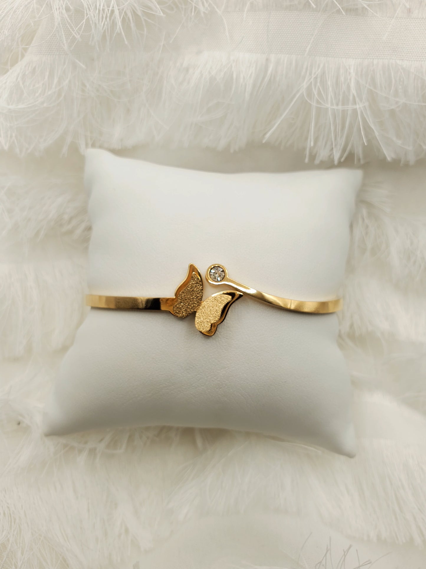 MEET ME BRACELET