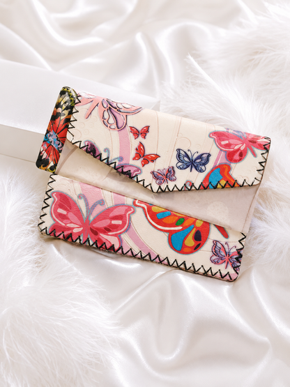FLUTTER ALL OVER CROSSBODY CLUTCH