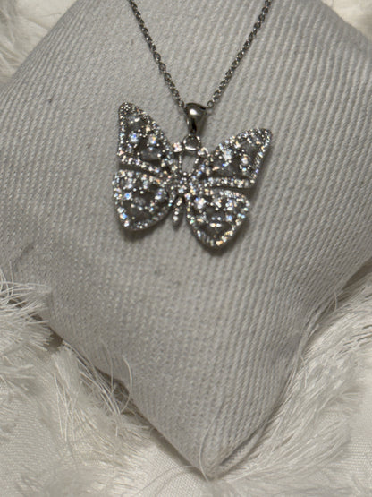 LIL SIS NECKLACE