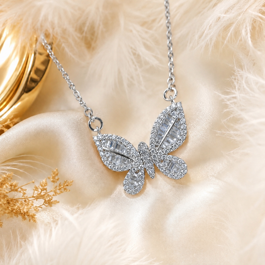GA SIS NECKLACE