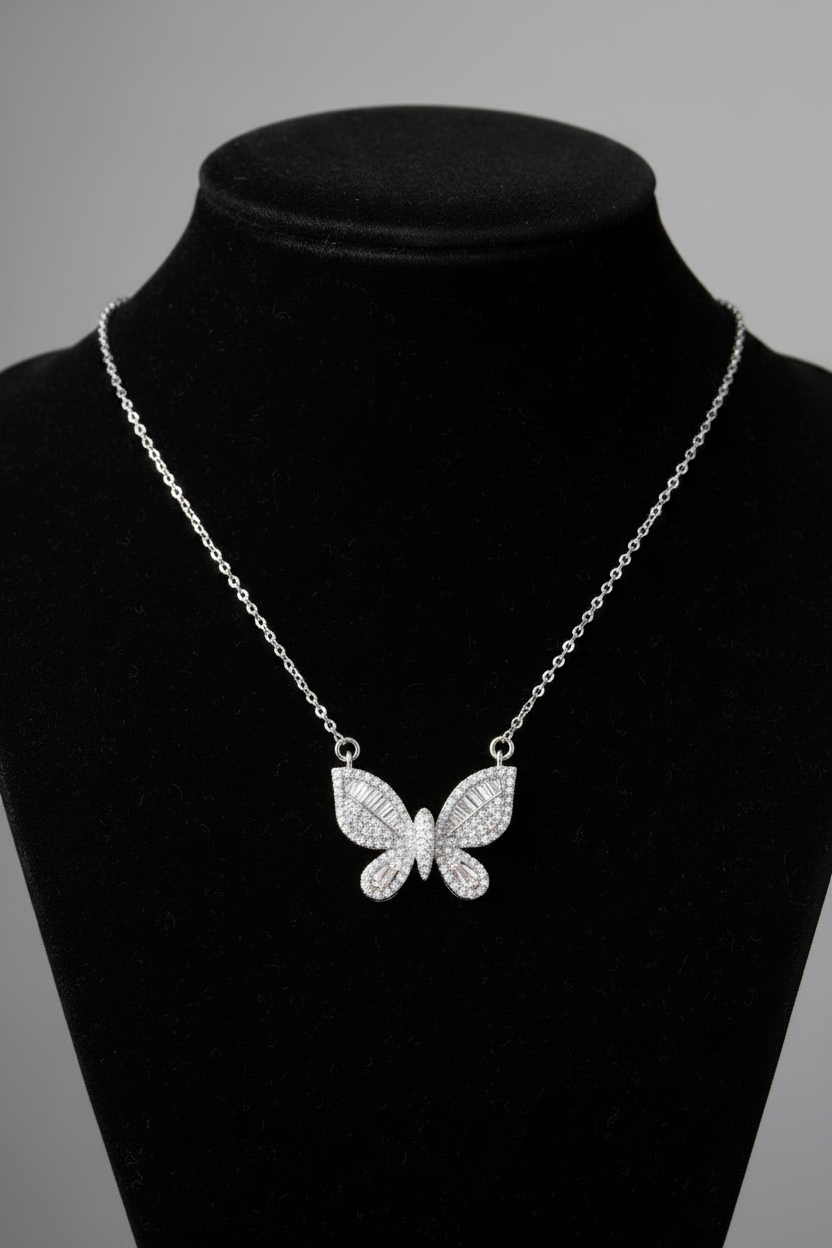 GA SIS NECKLACE
