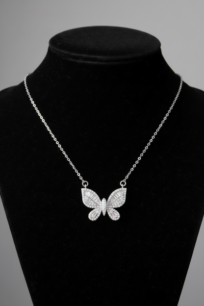 GA SIS NECKLACE