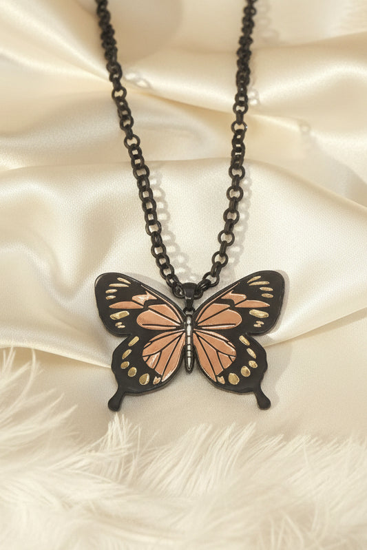 ROSE NECKLACE
