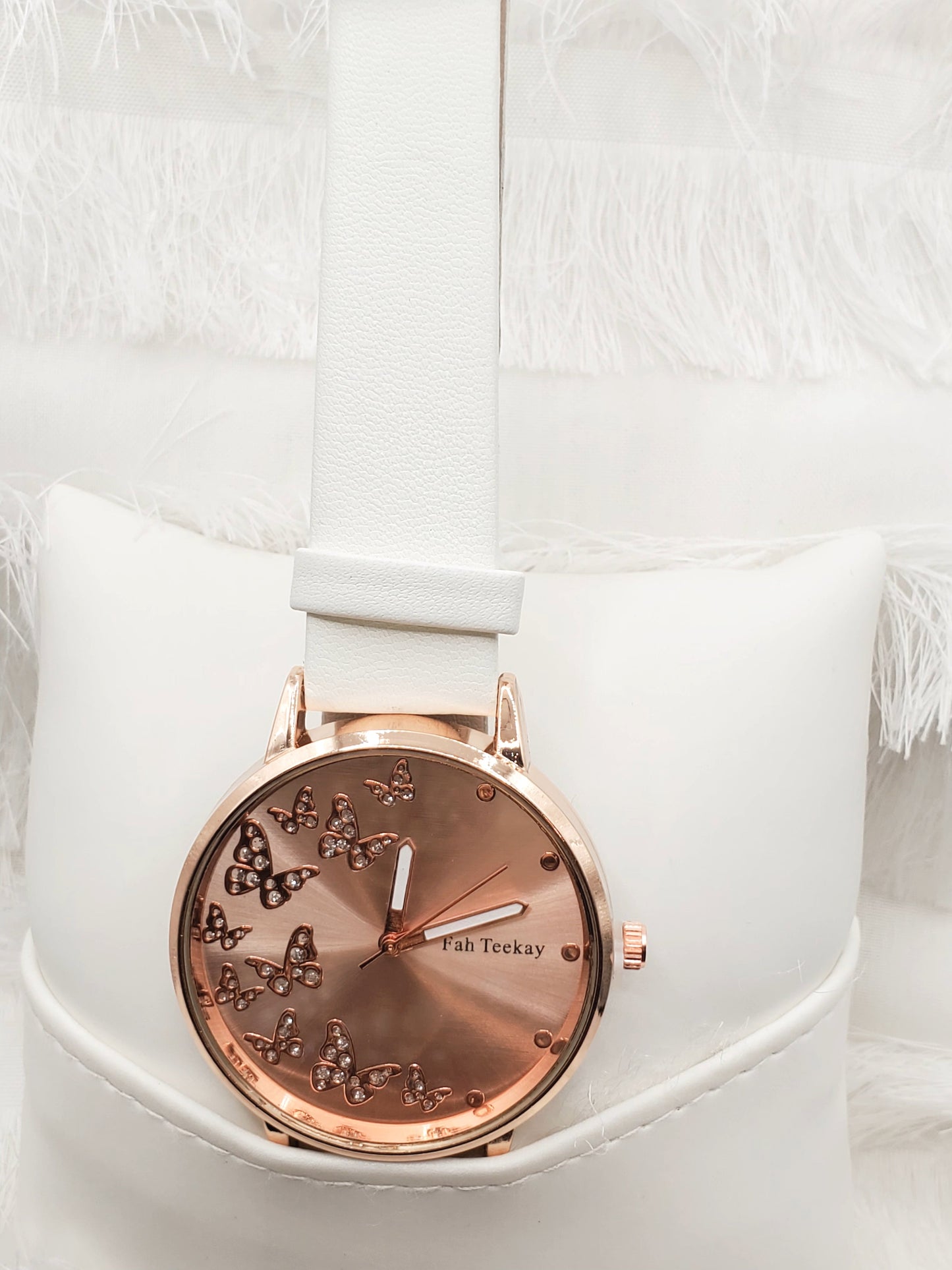 LOVE MORE WATCH