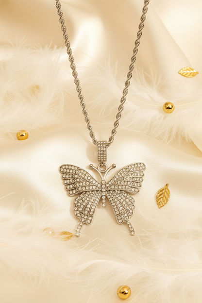 THE KING NECKLACE