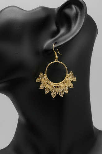 CIRCLE ME EARRINGS