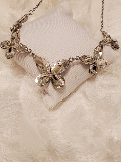 BE BOLD NECKLACE